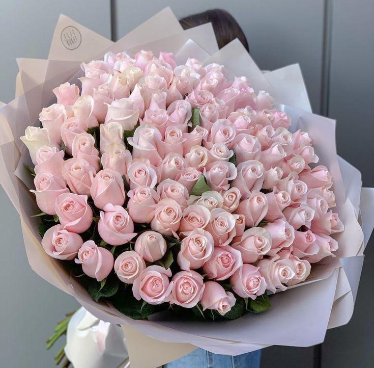 Vintage Charm Pastel Posy Knot